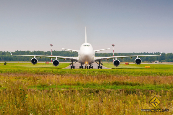 Boeing 747-412F/SCD